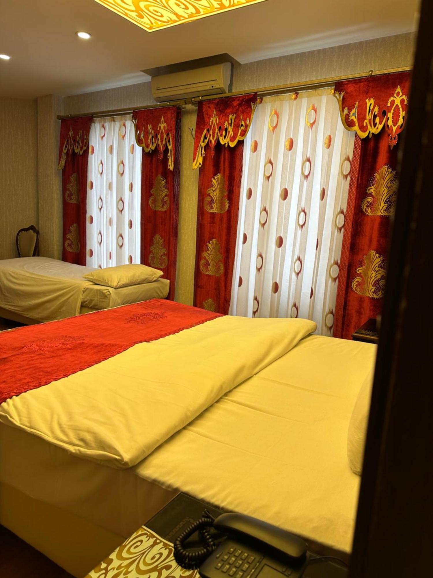 Napolyon Hotel Istanbul Bagian luar foto