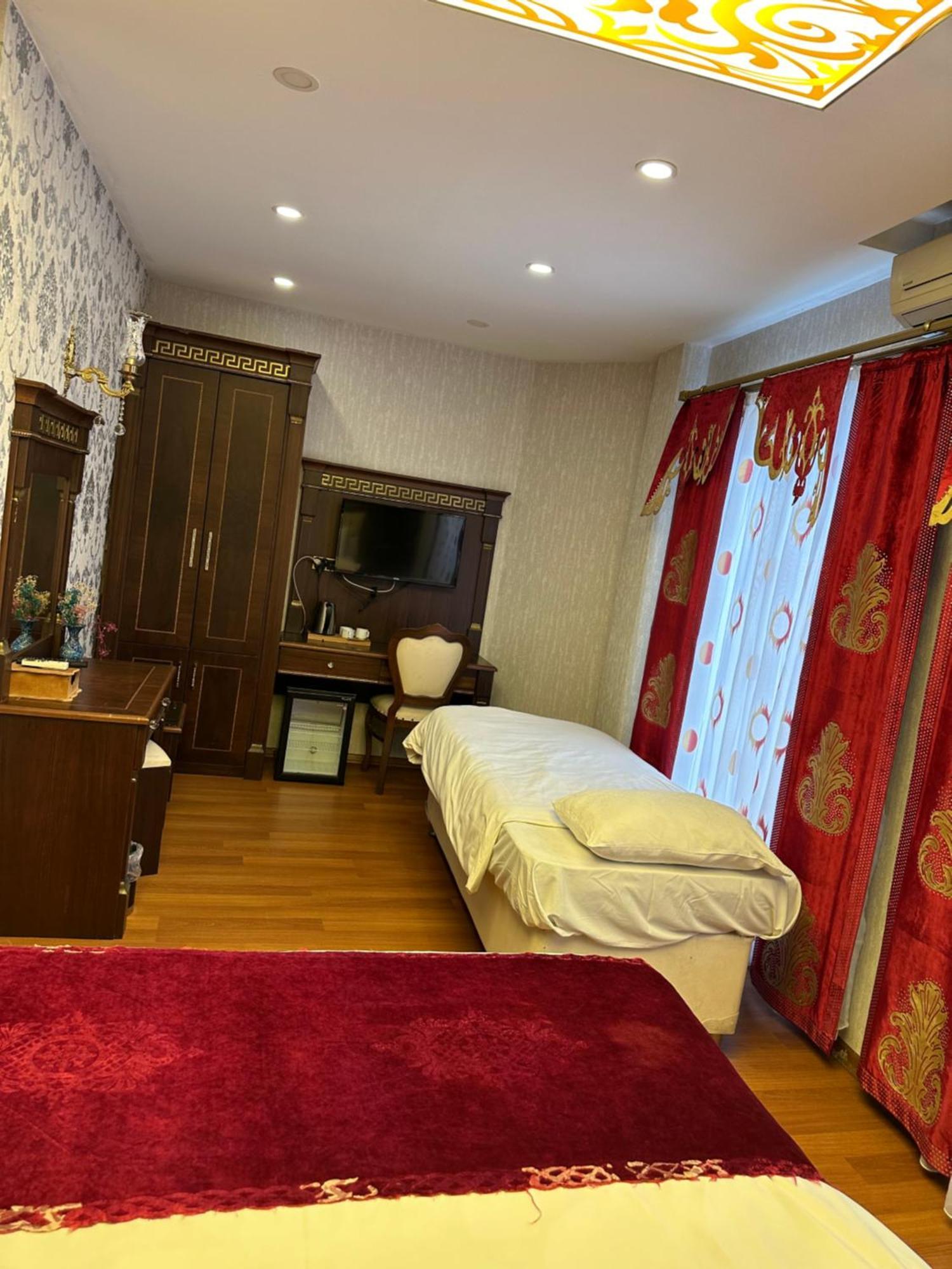 Napolyon Hotel Istanbul Bagian luar foto